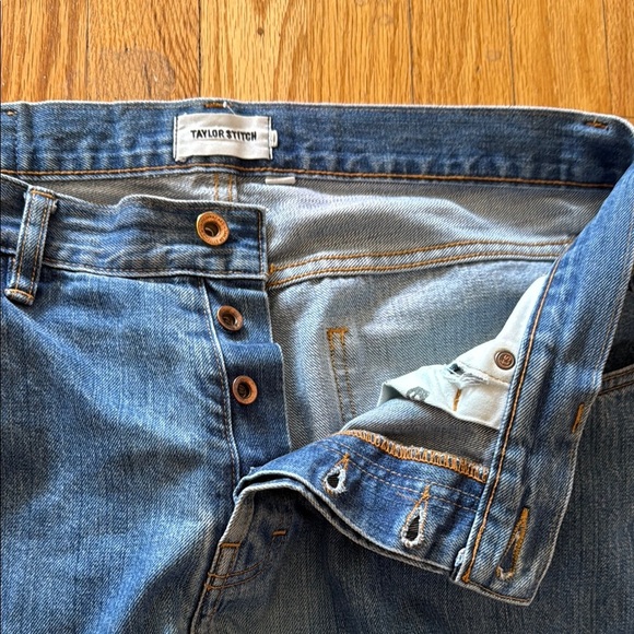 Taylor Stitch Slim Jeans (Men’s 33/30) - Picture 3 of 6